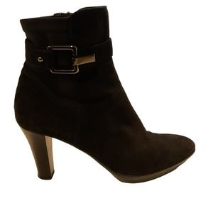 Aquatalia Reece Suede Bootie 6 1/2